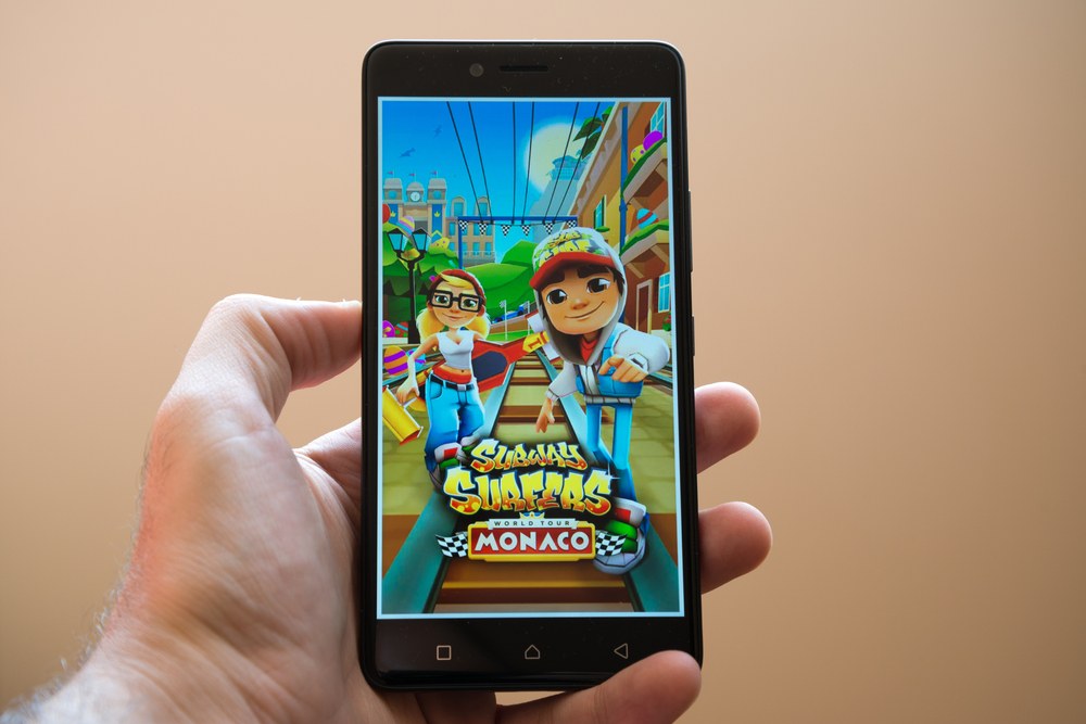 Mobile app reward incentive encouraging users to return