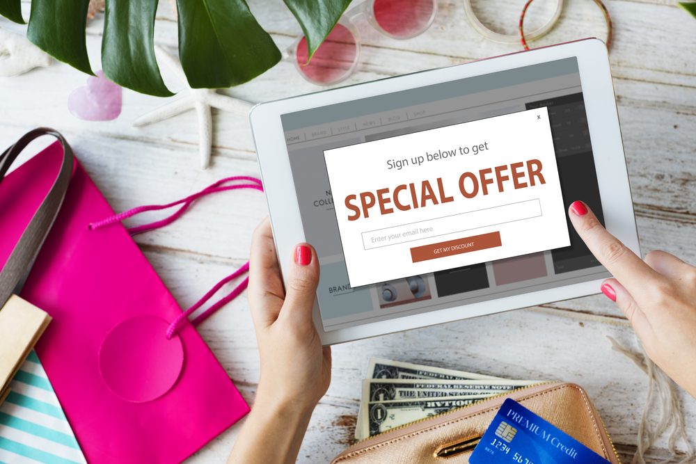 Special discount offer on a mobile app welcome screen