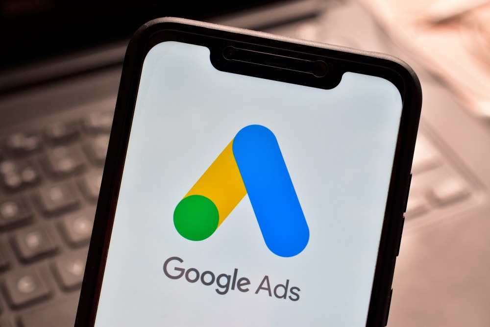 Paid advertising dashboard for mobile app campaigns
